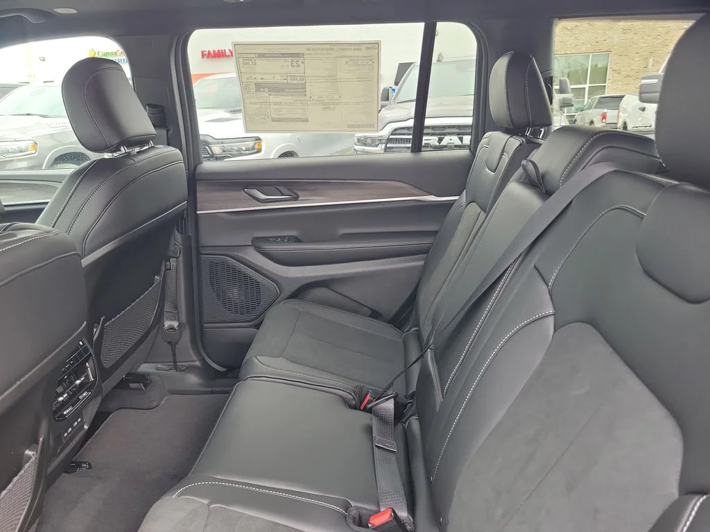 New 2026 Bright White Clearcoat Jeep Altitude image 25