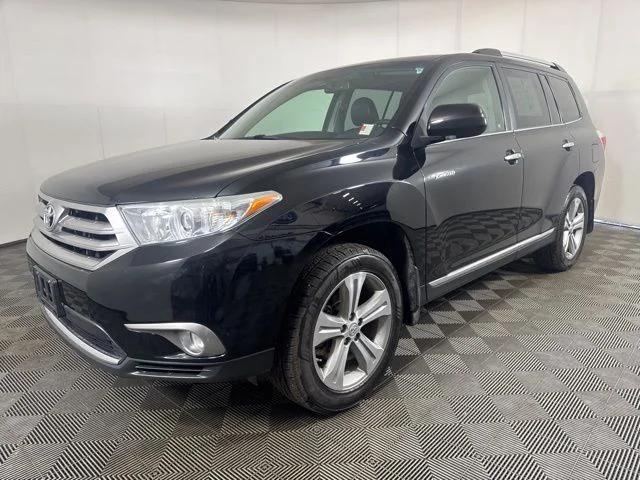 Used 2013 Black Toyota Limited image 8