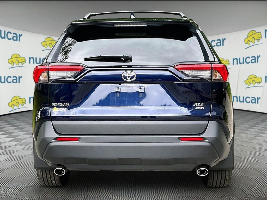 Used 2025 Blueprint Toyota XLE Premium image 5