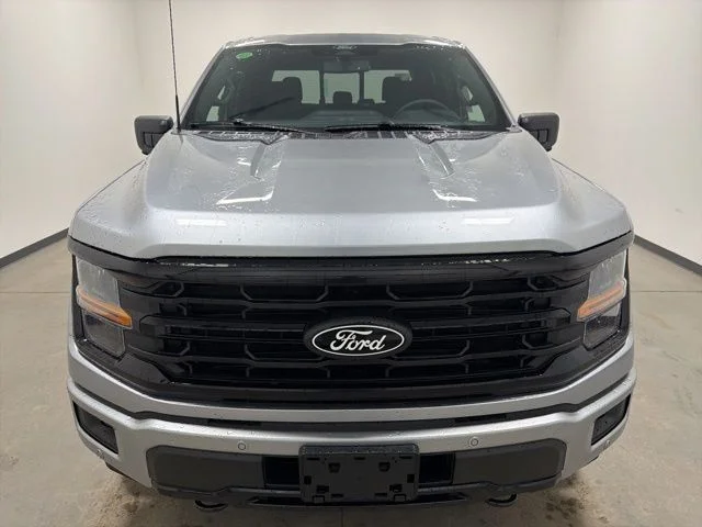 New 2026 Silver Ford XLT image 2