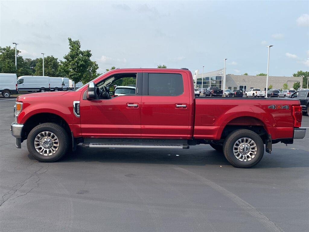 Used 2022 Rapid Red Metallic Tinted Clearcoat Ford XLT image 8