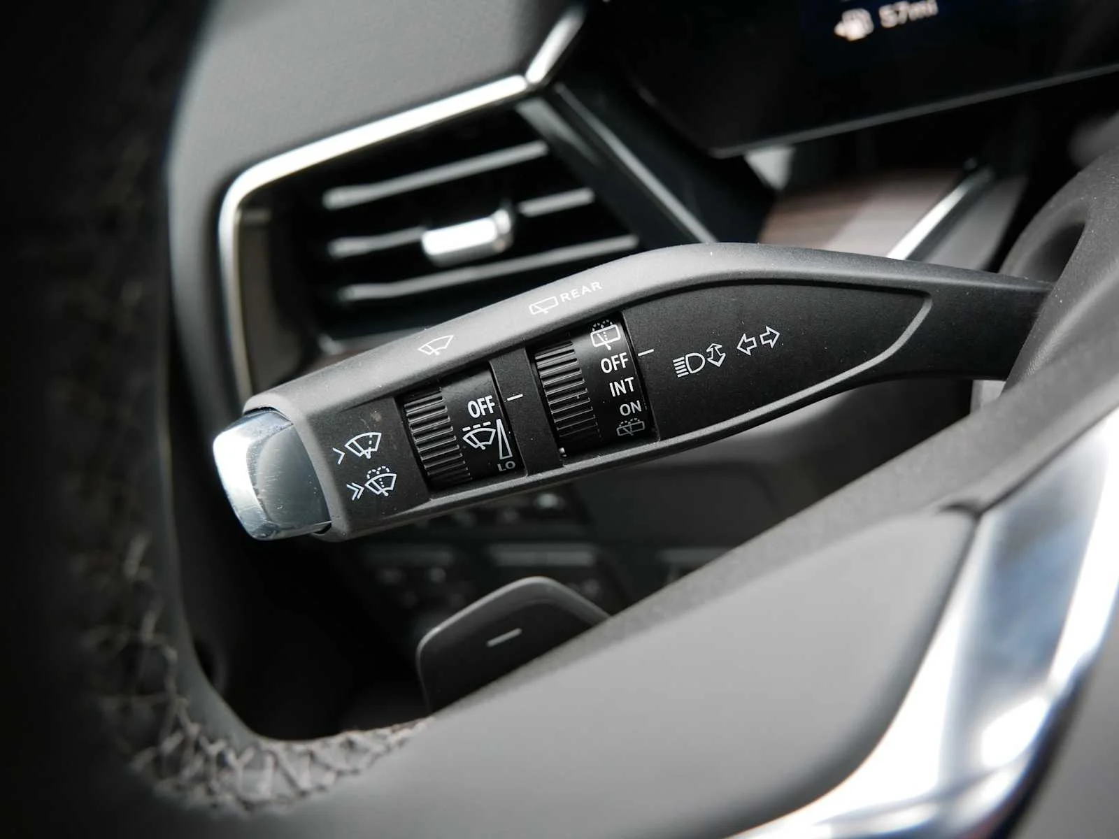 2026 Chevrolet Tahoe Premier - Photo 24