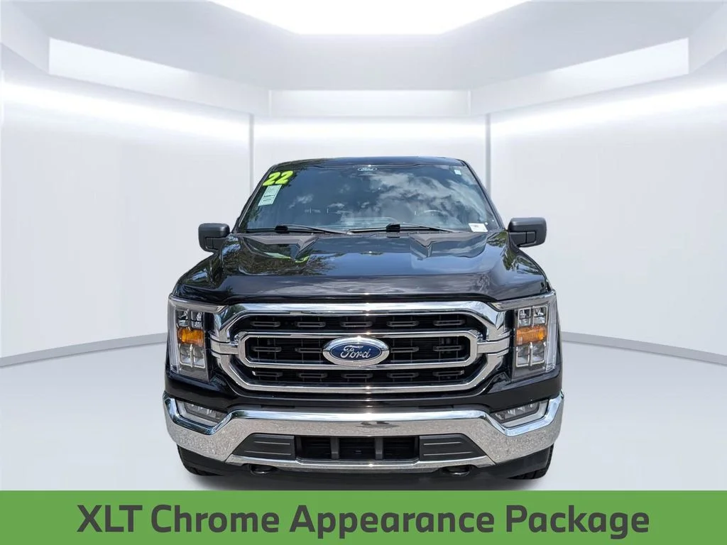 Used 2022 Black Ford XLT image 12