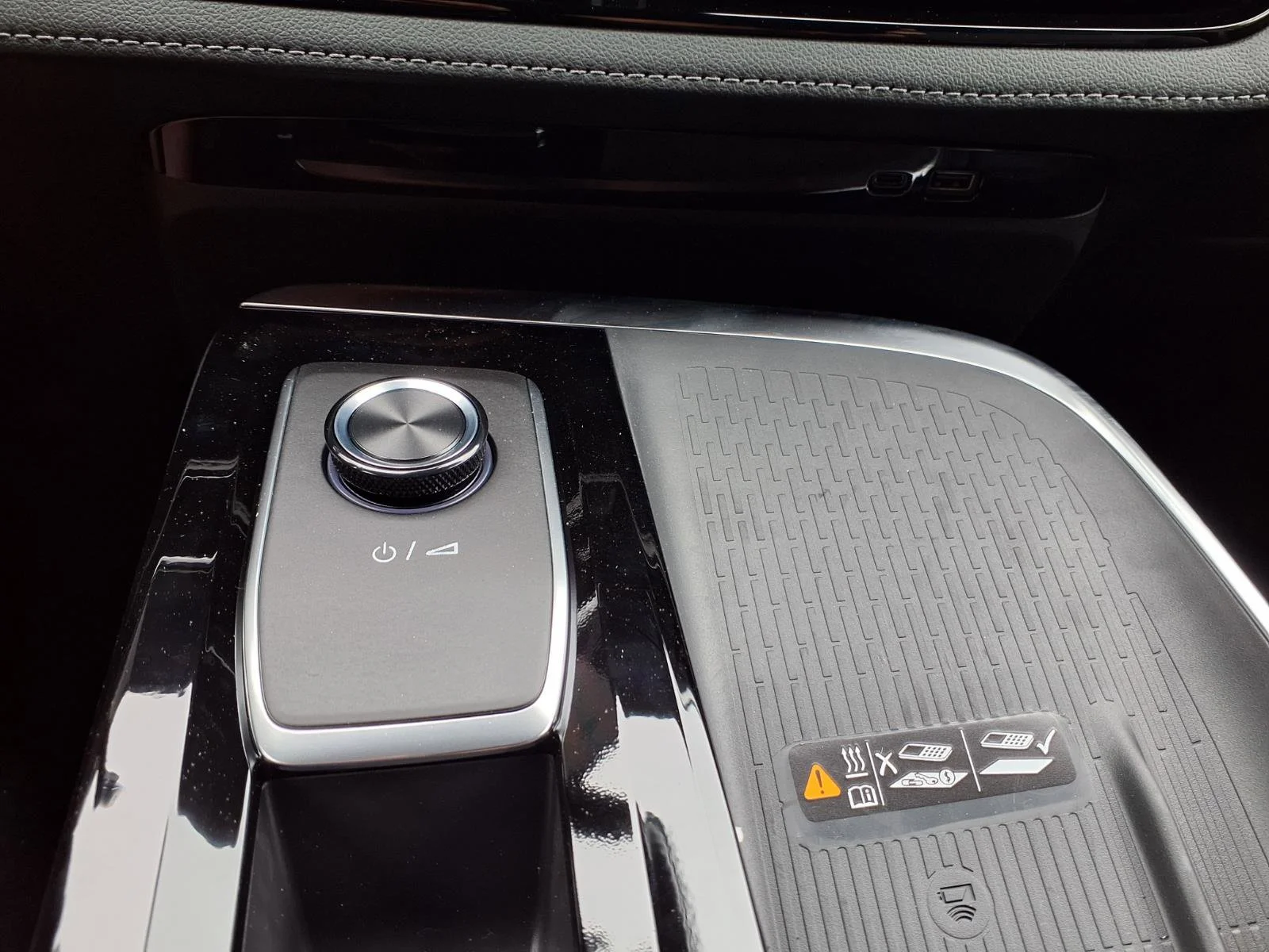 2026 Buick Enclave Sport Touring - Photo 6