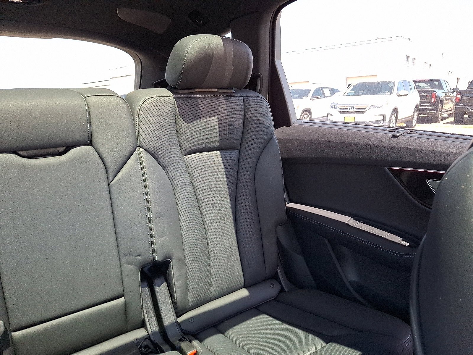 2025 Audi Q7 Premium Plus - Photo 16