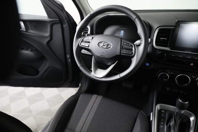 New 2026 Gray Hyundai SEL image 23