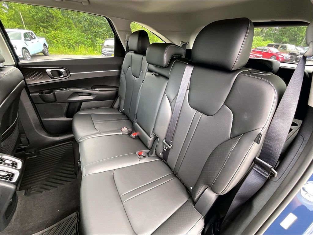 New 2026 Midnight Lake Blue Kia S image 15