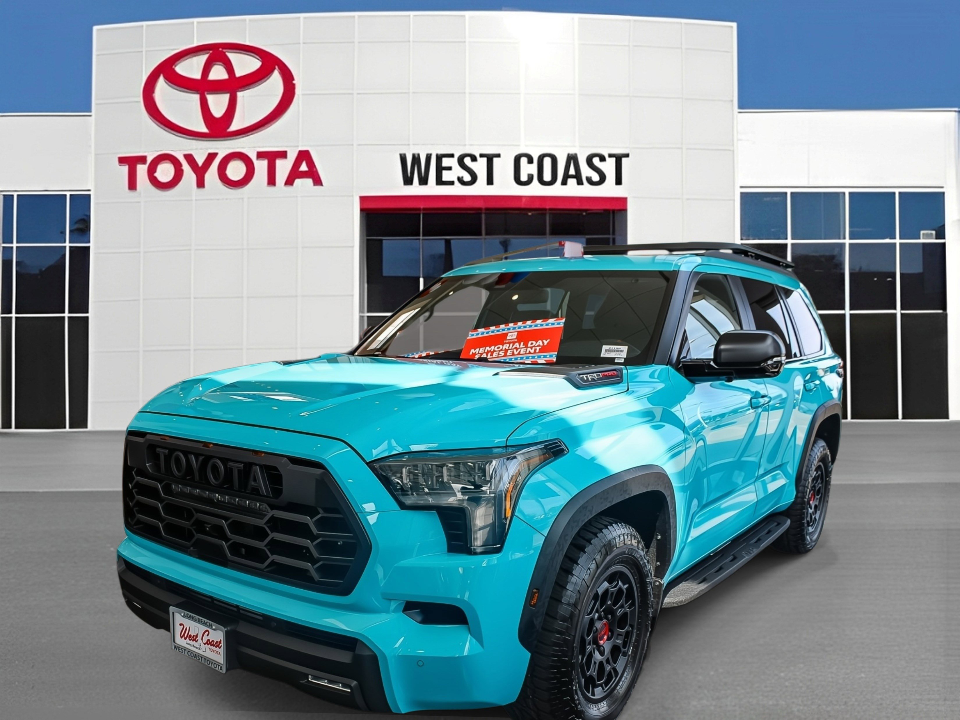 2026 Toyota Sequoia TRD Pro 4WD i-FORCE MAX Hybrid's photo