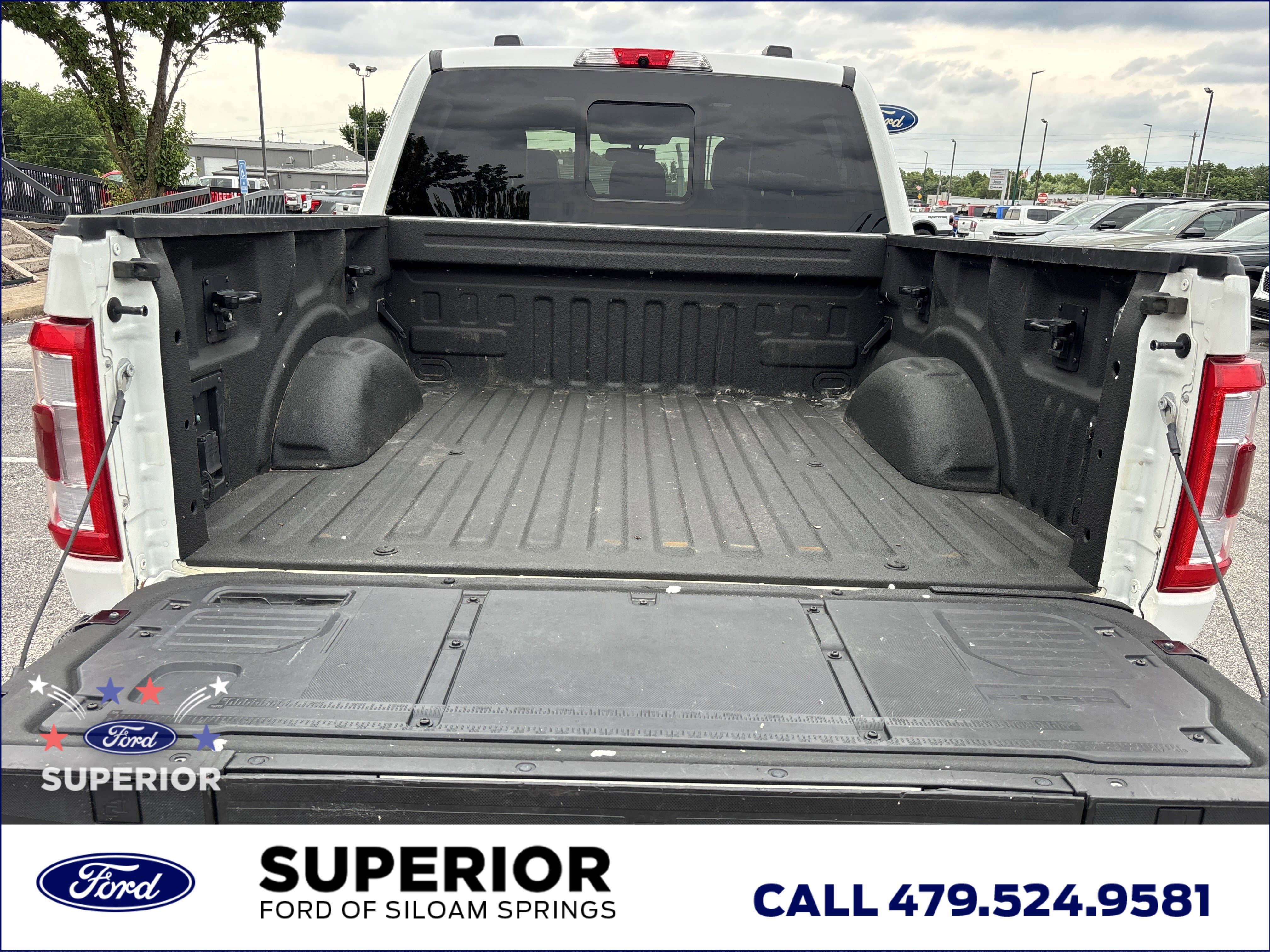 Used 2023 Star White Metallic Tri-Coat Ford Platinum 4WD image 7