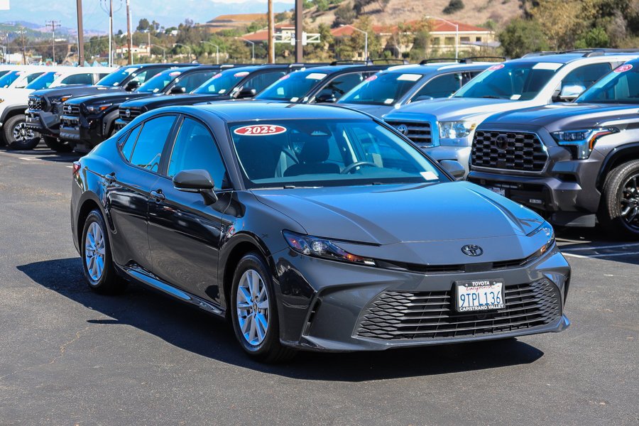 Certified Used 2025  Toyota LE image 2