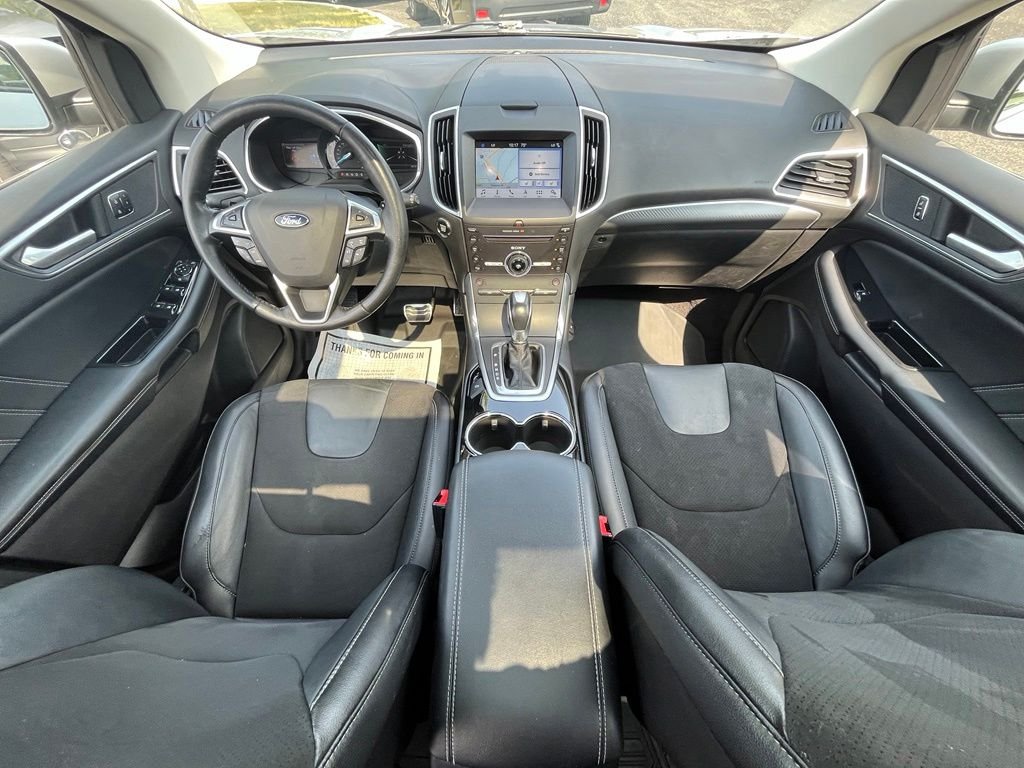 Used 2016 Silver Ford Sport image 13