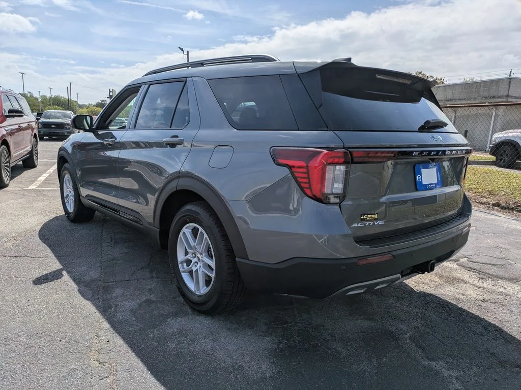 New 2026 Carbonized Gray Metallic Ford Active image 6