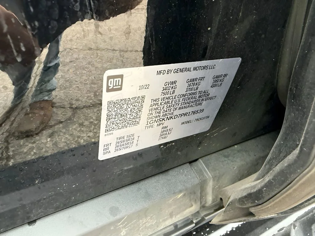 Used 2023 Black Chevrolet LT image 10
