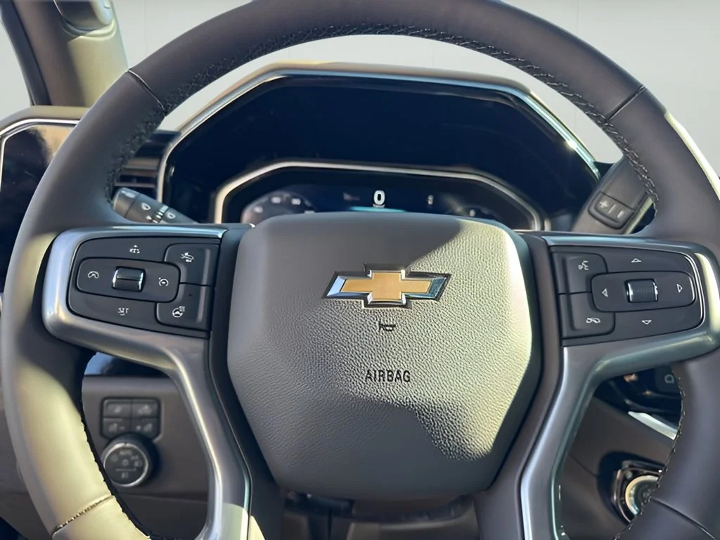New 2026 Black Chevrolet LT image 28