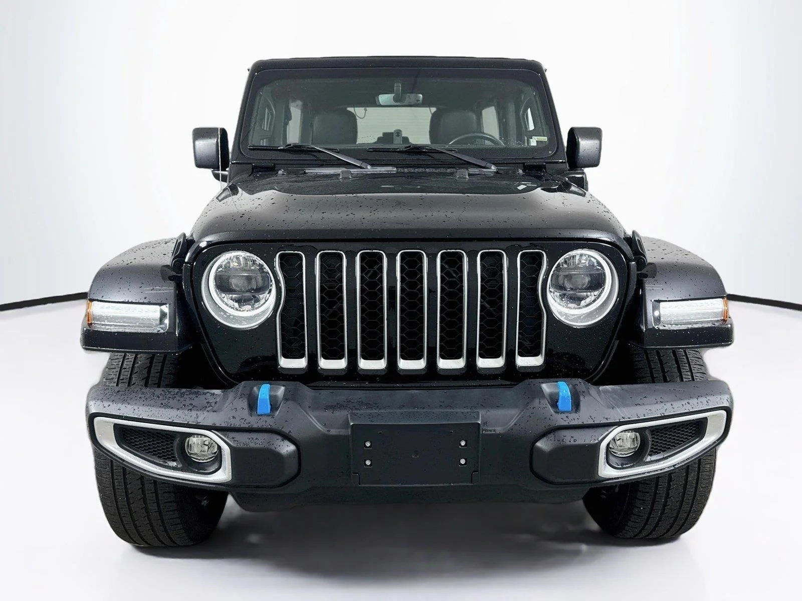 Used 2023 Black Clearcoat Jeep Sahara image 4