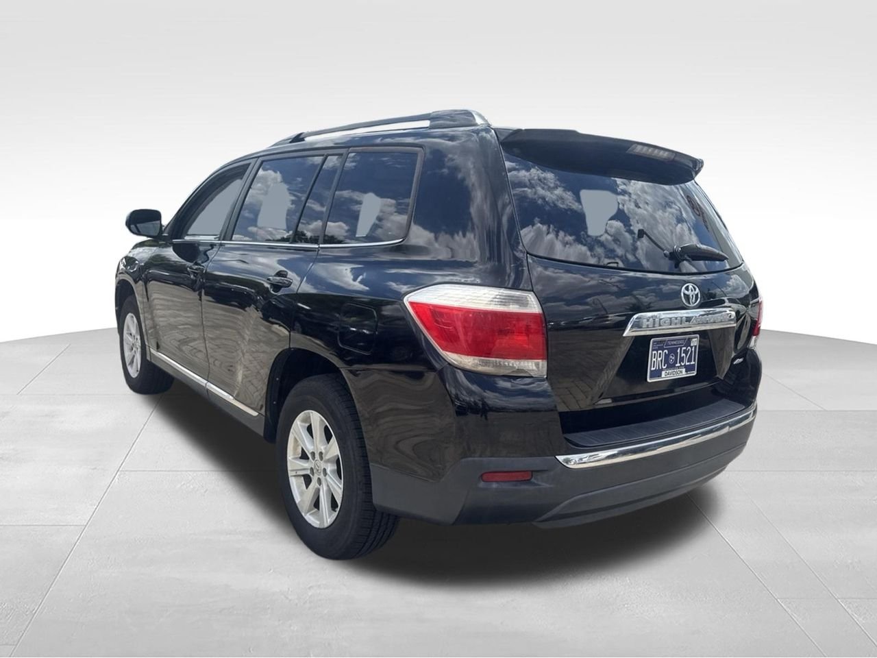 Used 2013 Black Toyota SE image 5