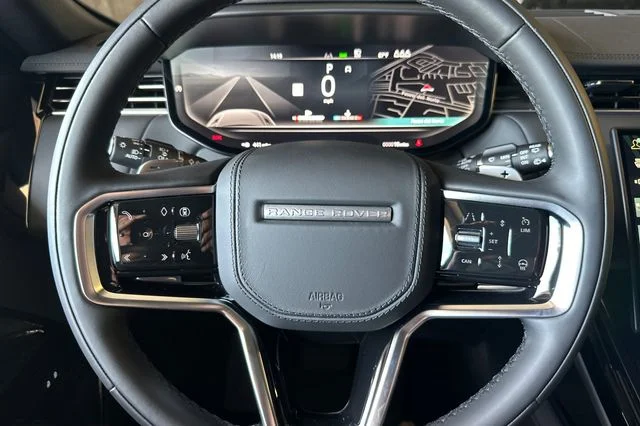 New 2026 Santorini Black Land Rover SE image 23