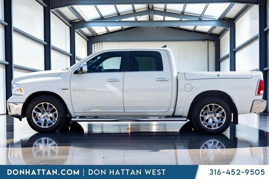 Used 2017 RAM Ram 1500 Pickup Laramie Limited with VIN 1C6RR6PT4HS805040 for sale in Park City, KS