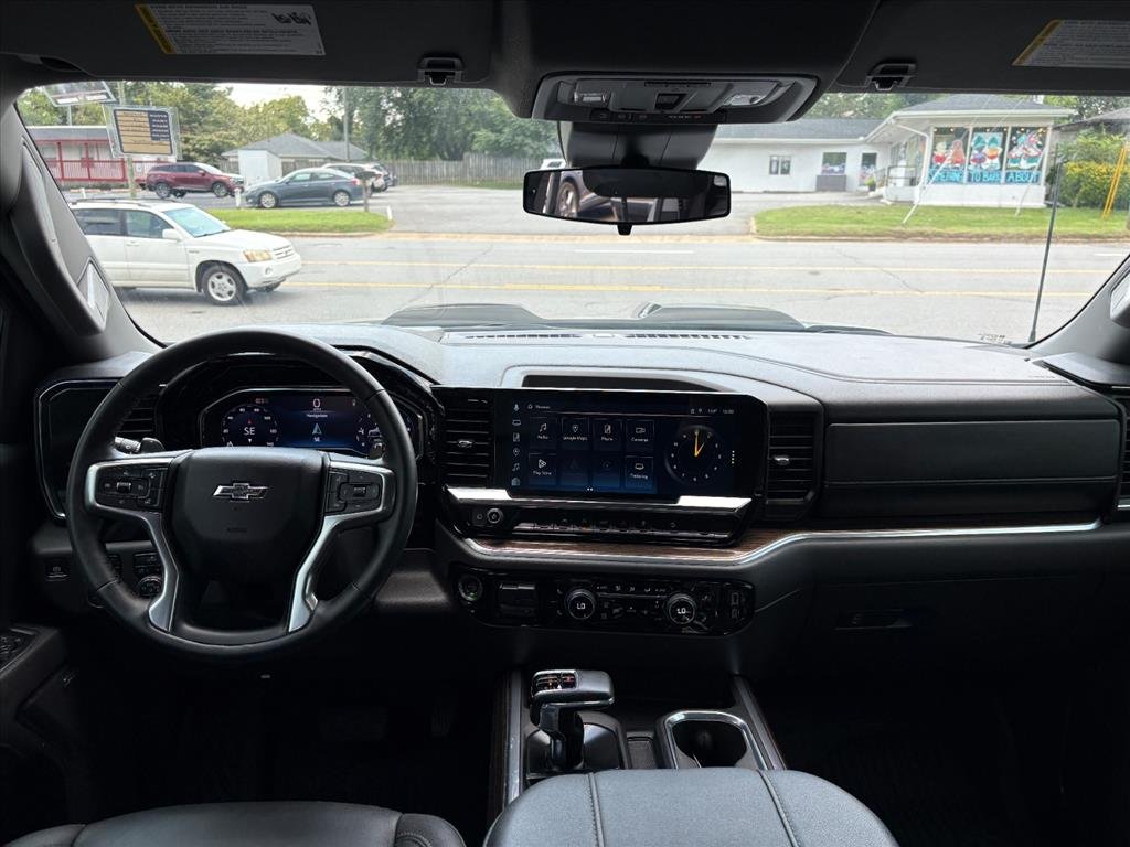 2025 Chevrolet Silverado 1500 LT Trail Boss - Photo 6