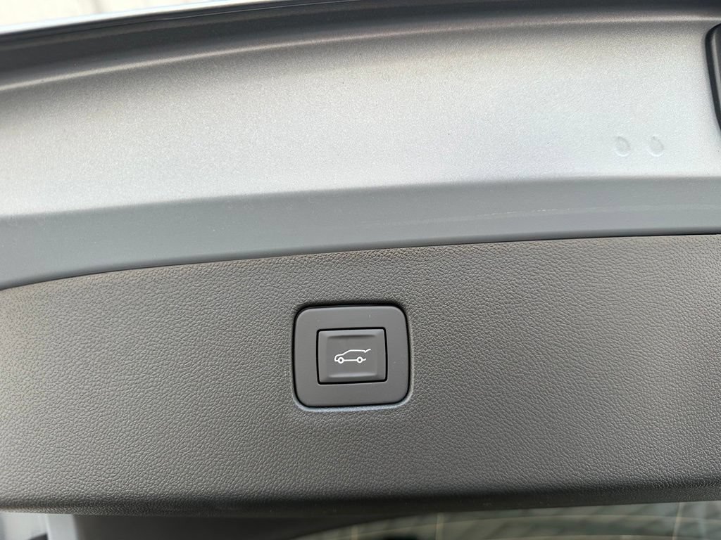 New 2026 Moonstone Gray Metallic Buick Sport Touring image 32
