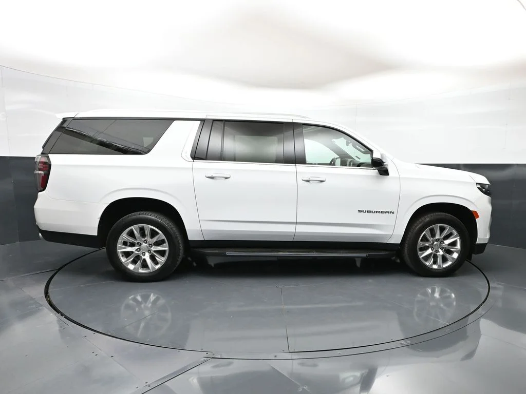 Used 2023 White Chevrolet Premier image 36
