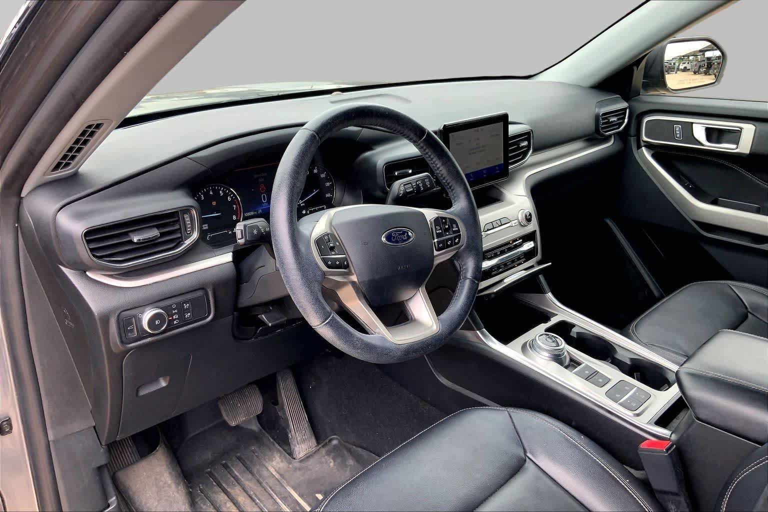 Used 2021 Carbonized Gray Metallic Ford XLT image 16