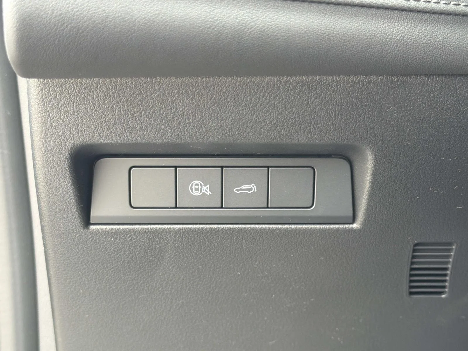 New 2026 Wind Chill Pearl Mazda 2.5 Turbo Premium Plus AWD image 39