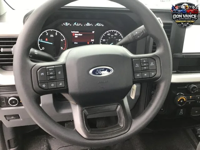 New 2026 Oxford White Ford F-450® XL image 14