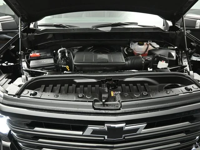 Certified Used 2026 Black Chevrolet High Country image 30