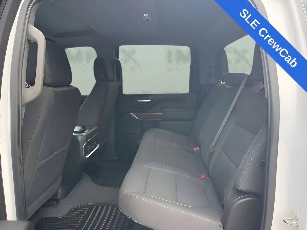 Used 2023 Summit White GMC SLE image 10