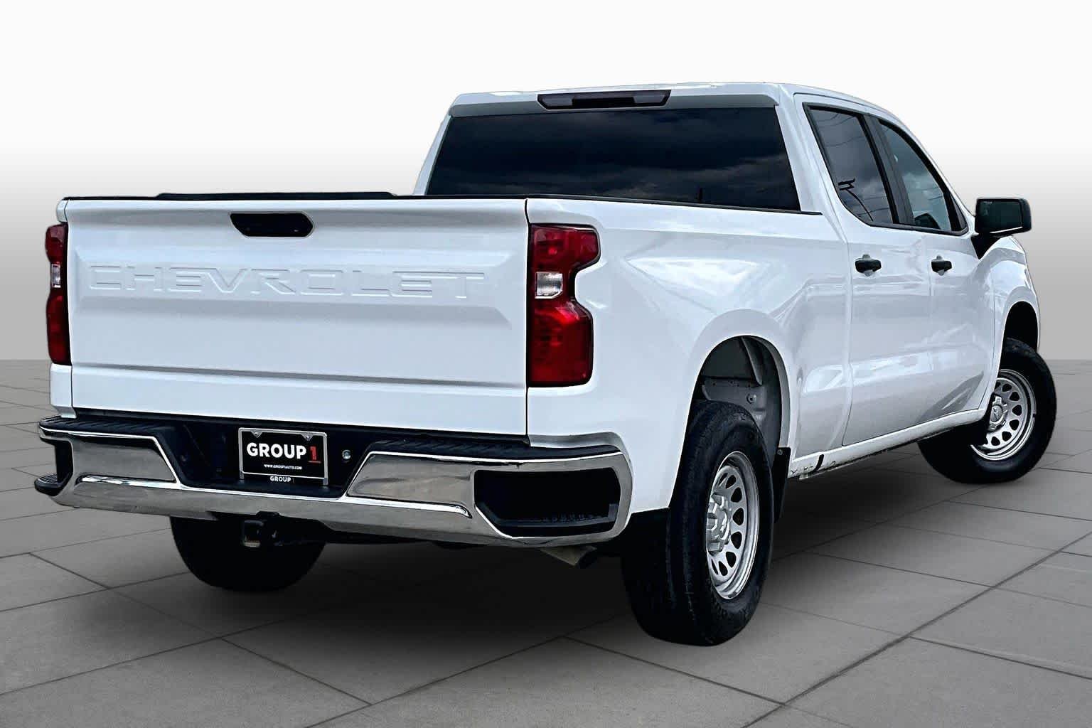 Used 2022 Summit White Chevrolet Work Truck image 12