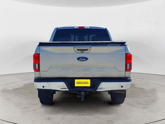 Used 2018 White Gold Ford Lariat image 4