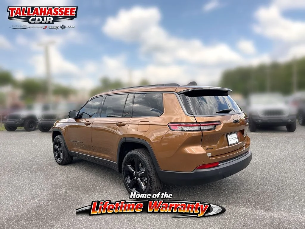 New 2026 Copper Shino Metallic Clear-Coat Exterior Paint Jeep Limited image 8