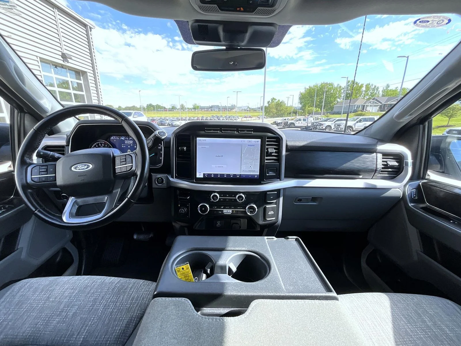Used 2023 White Ford XLT image 13