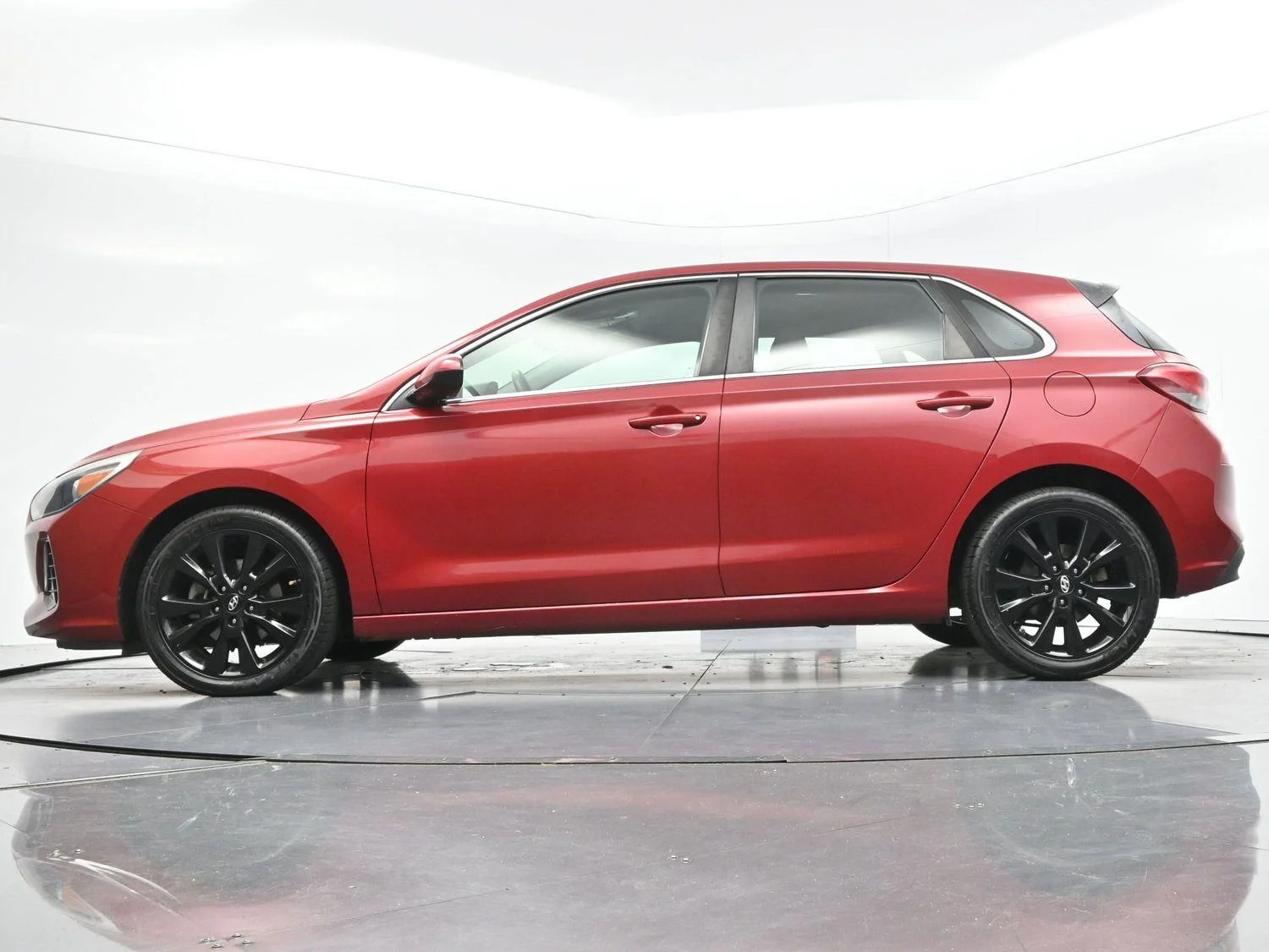 Used 2019 Scarlet Red Pearl Hyundai Auto image 44