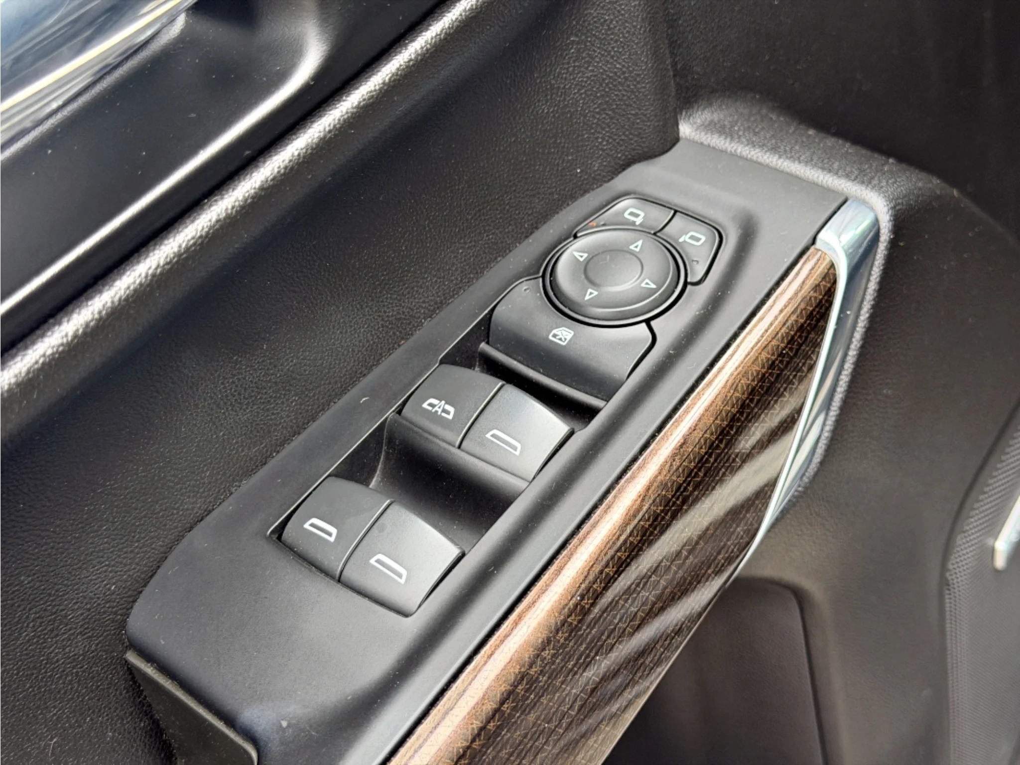 Used 2022 Black Chevrolet LT Trail Boss image 20
