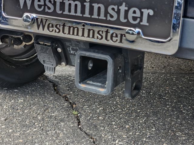 Certified Used 2025 White Mercedes-Benz G 550 image 18
