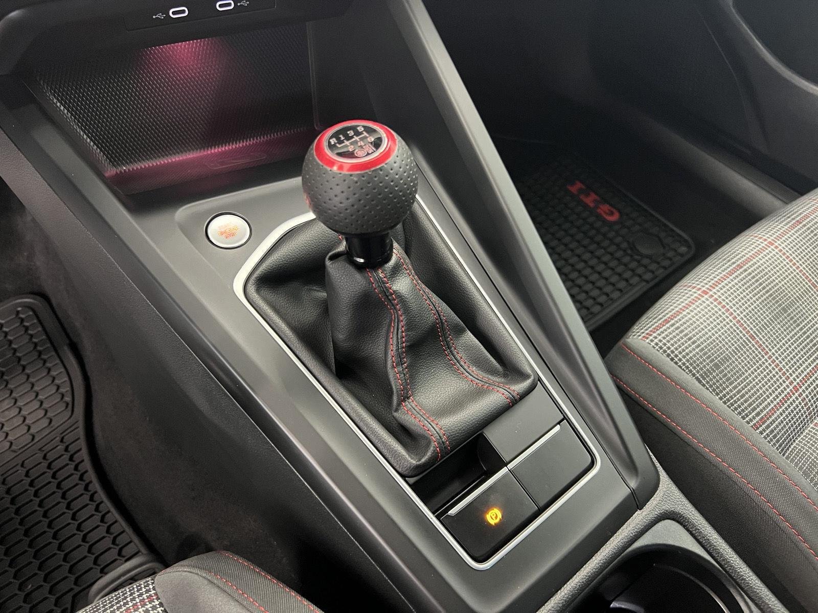 2022 Volkswagen Golf GTI S - Photo 17