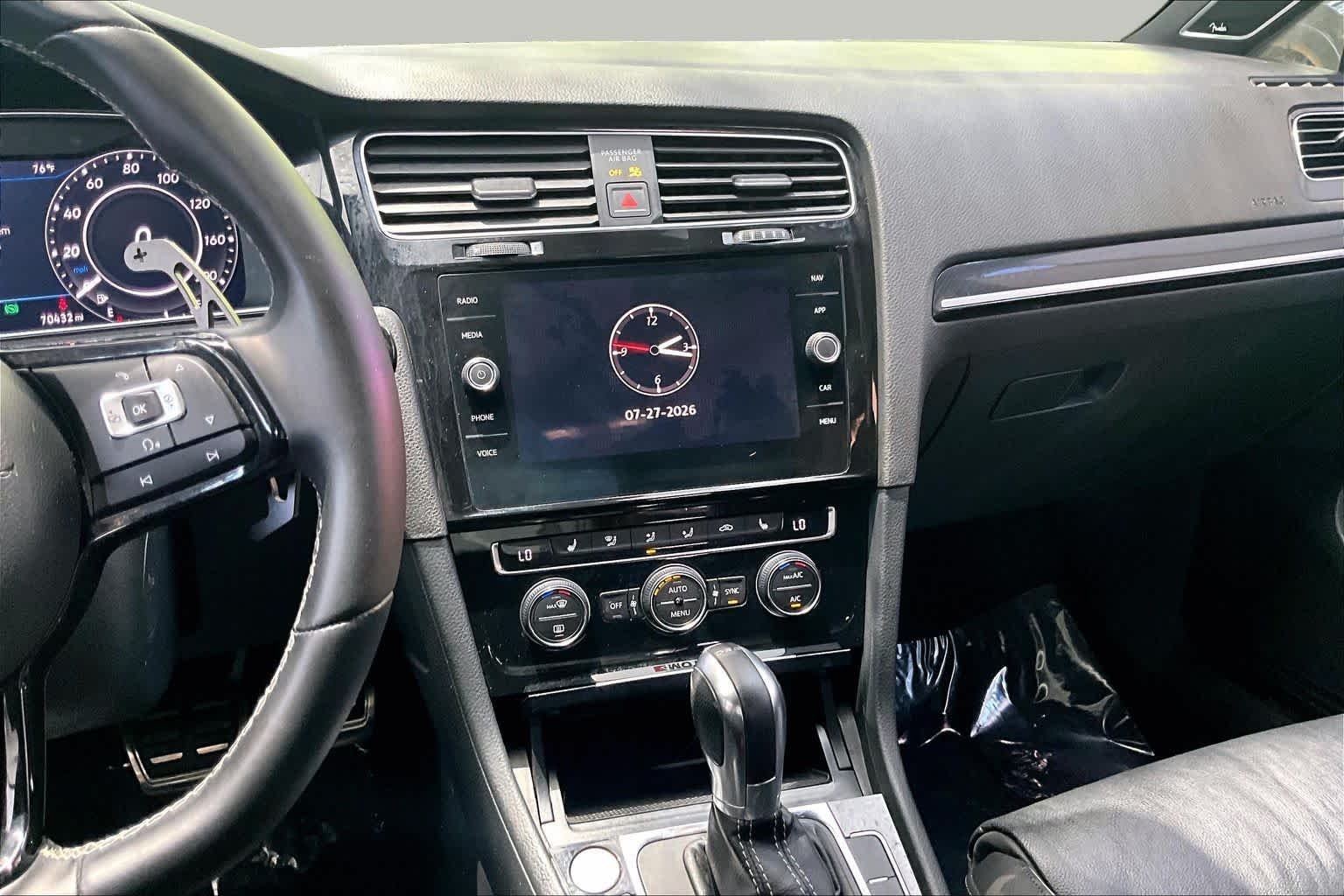 Pre-Owned 2018 Volkswagen Golf R