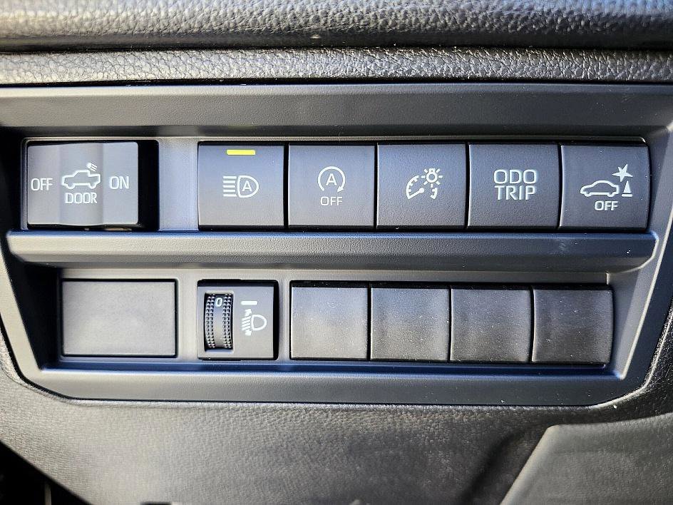 2025 Toyota Tundra SR5 - Photo 28