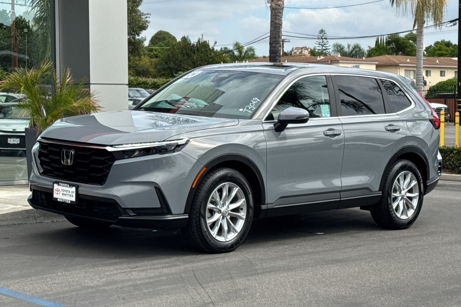Used 2024 Gray Honda EX image 9