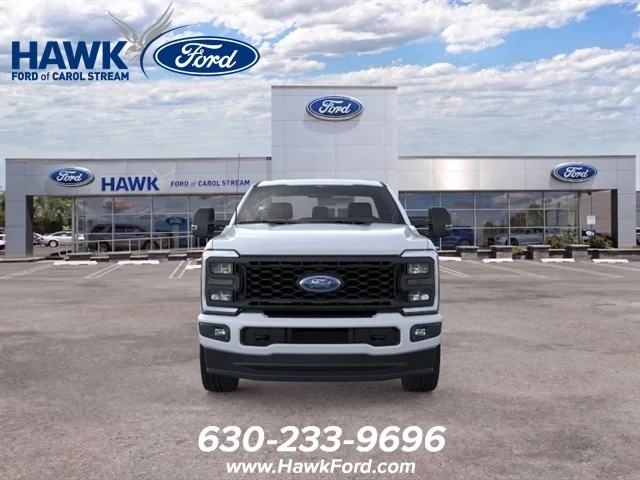 New 2025 Oxford White Ford F-350® XL image 6