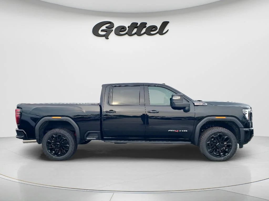 New 2026 Onyx Black GMC AT4 image 4