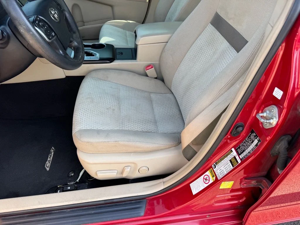 Used 2013 Red Toyota LE image 6