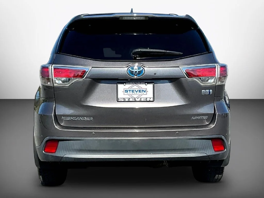 Used 2016 Predawn Gray Mica Toyota Limited Platinum image 5