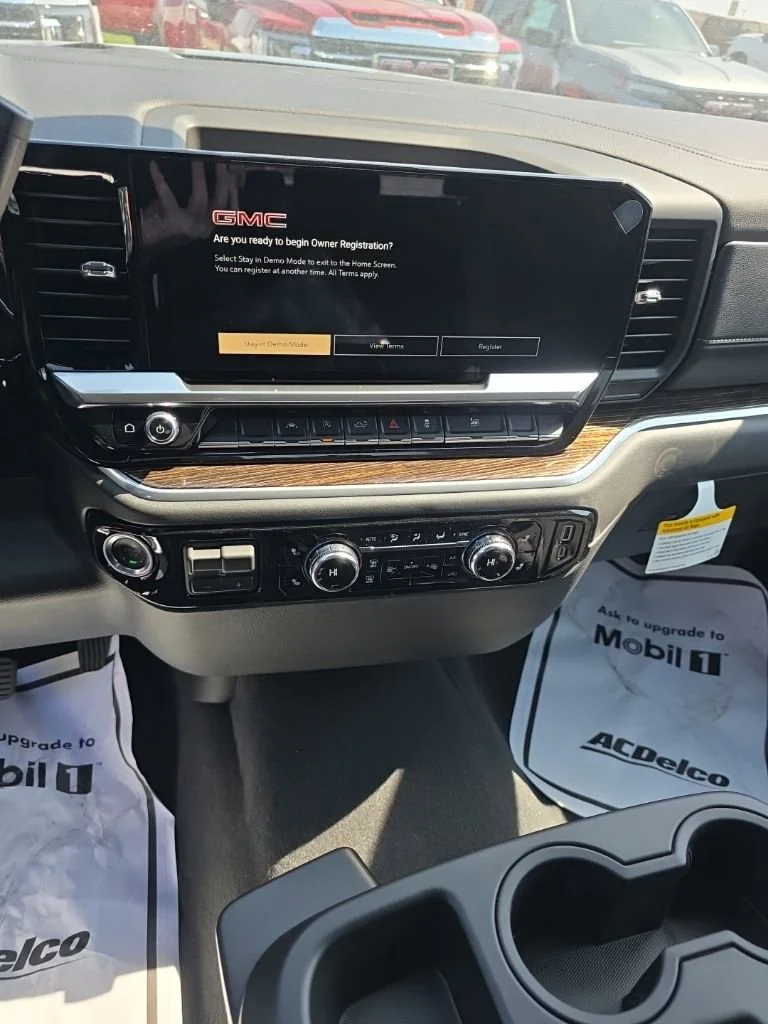 New 2026 Onyx Black GMC SLE image 6