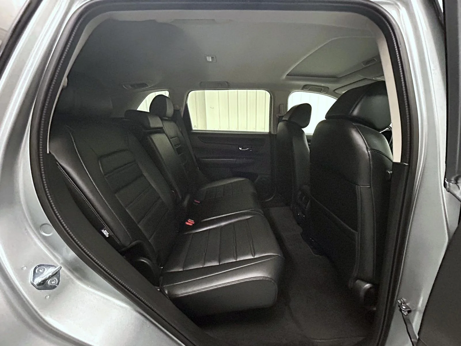 Used 2025 Silver Honda EX-L image 18