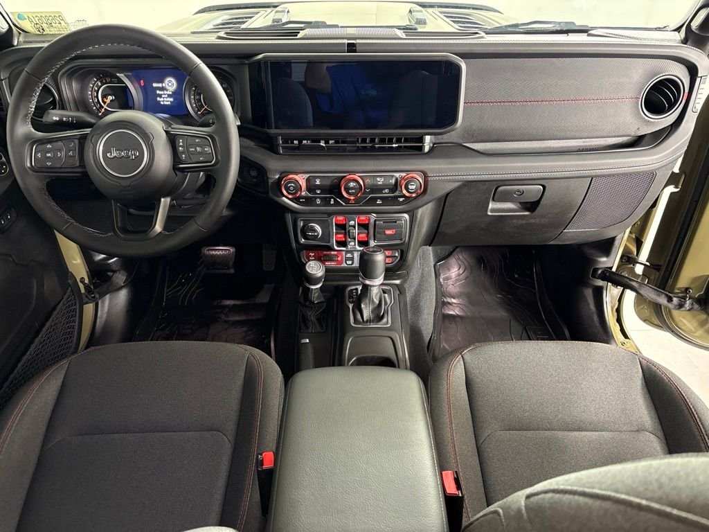 Used 2025 Green Jeep Rubicon image 21