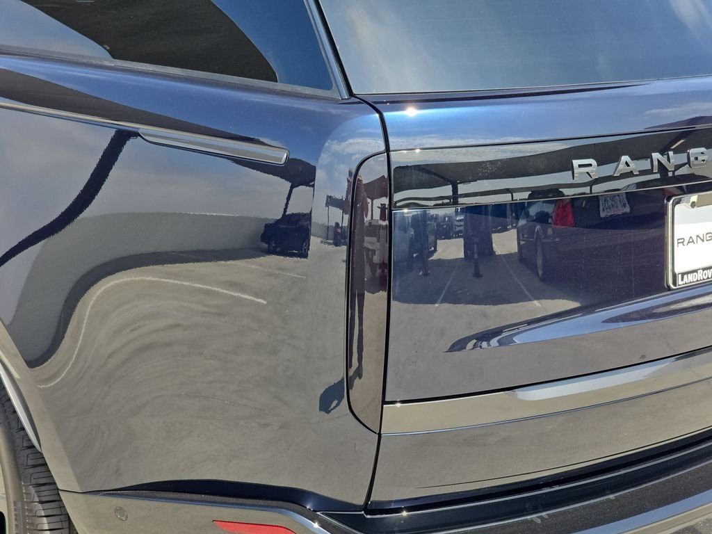 New 2026 Constellation Blue Ultra Metallic Gloss Land Rover SE image 37
