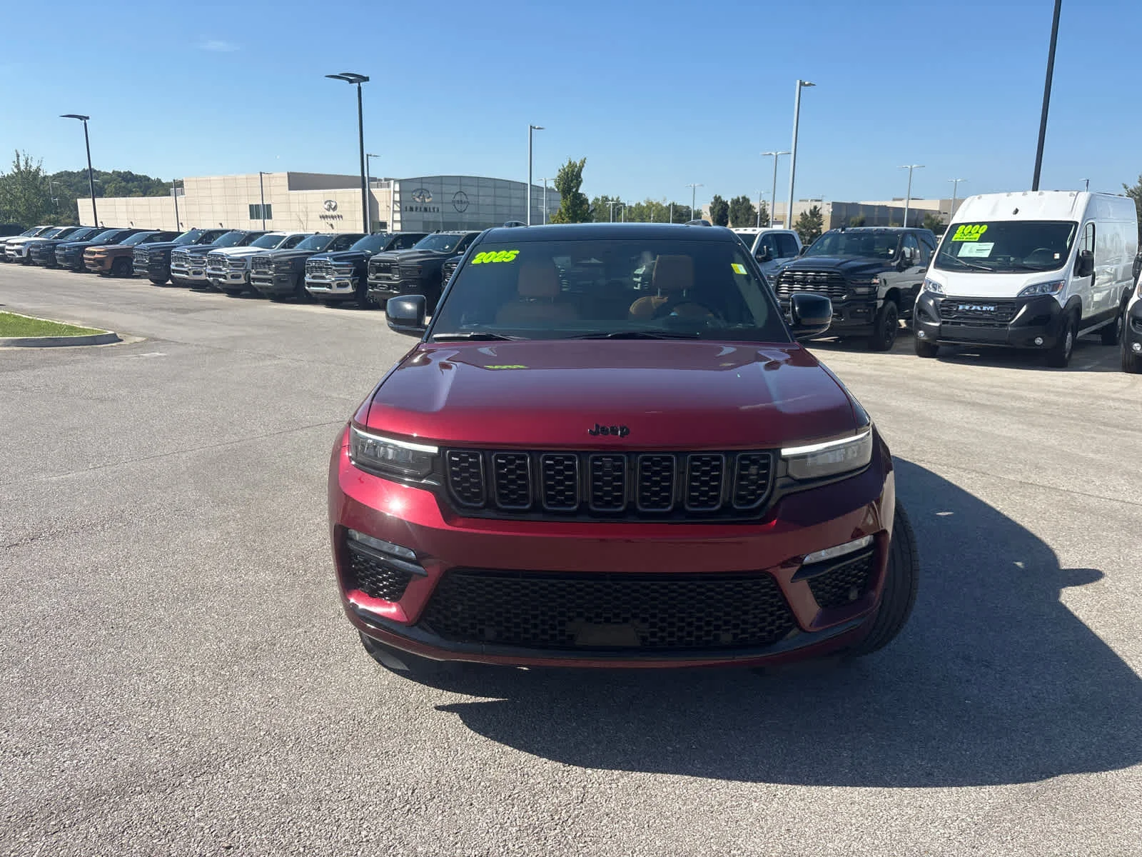Used 2025 Velvet Red Pearlcoat Jeep Summit Reserve image 4